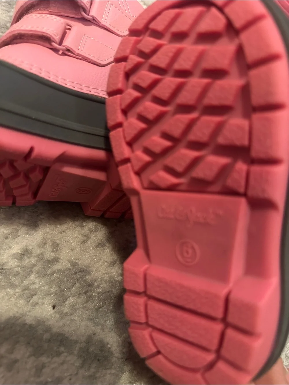 Toddler pink/grey snow boots
